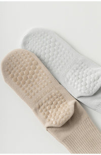 GripFlex™ Non-Slip Yoga & Pilates Socks | Stability, Comfort & Style - Pack of 4